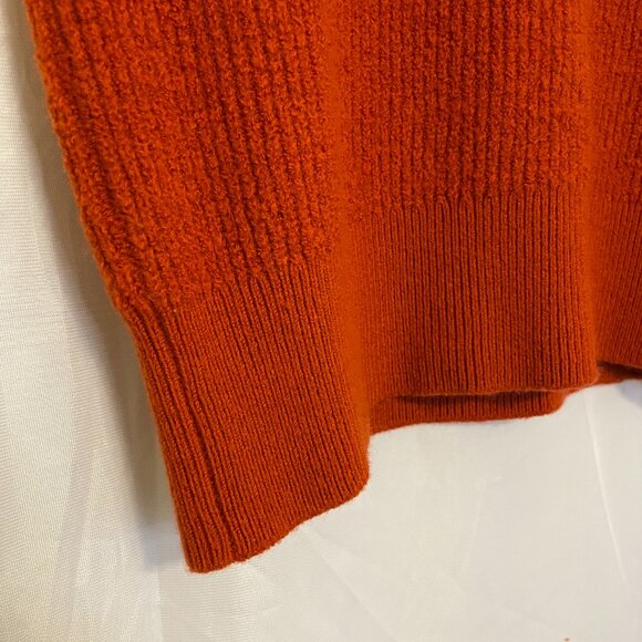 Aritzia Babaton Hazlitt Merino Wool Sweater Shoulder Pads Mock Neck Orange/Red. - Picture 4 of 12